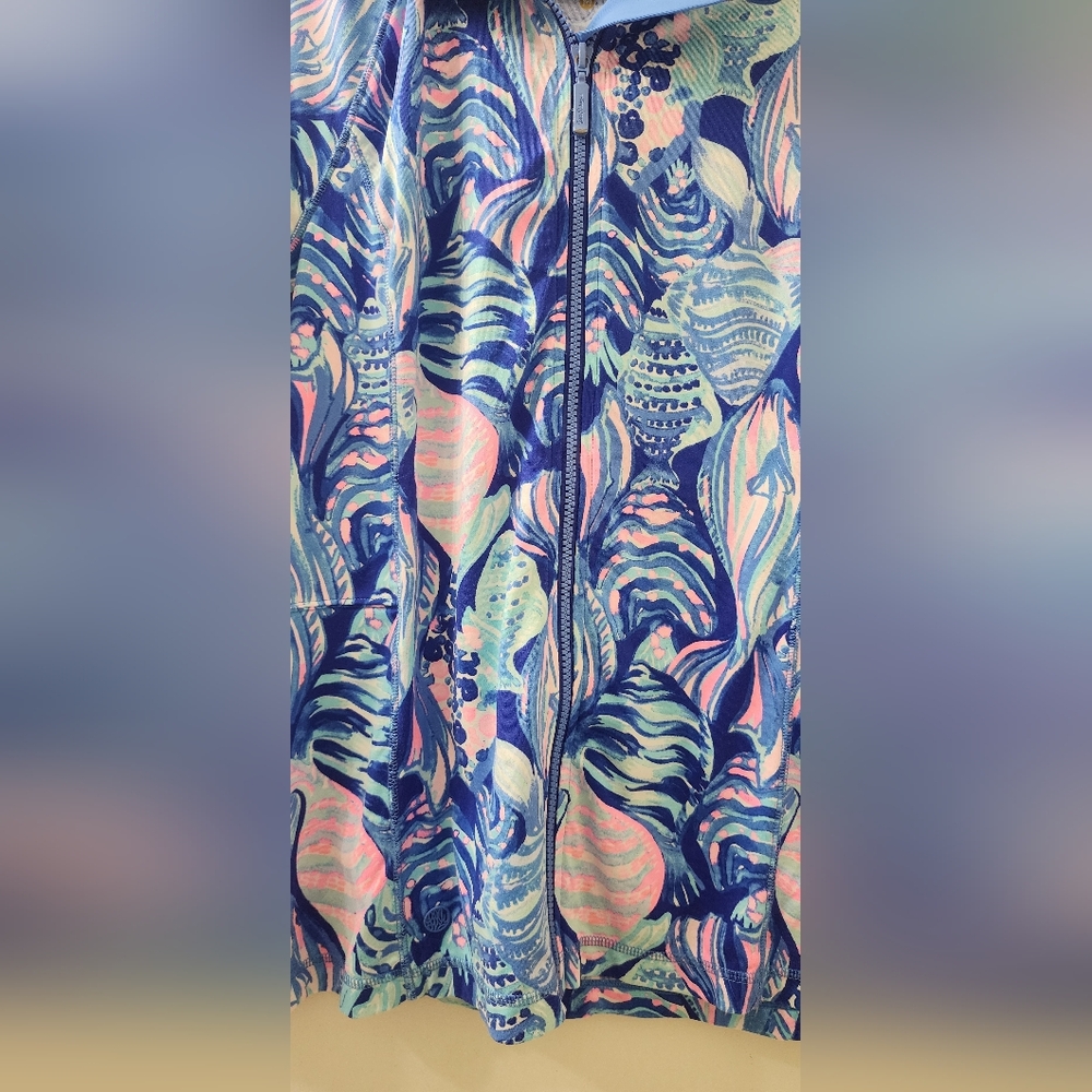 Lilly‎ Pulitzer Long Sleeve Tee, Size Medium. - Picture 2 of 11